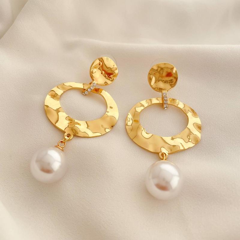گوشواره حلقه‌ای نگین‌ مهر طرح زارا 1
