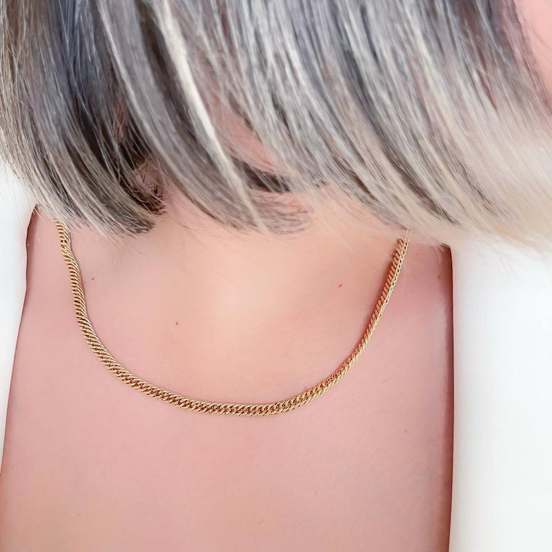گردنبند کارتیر باریک ژوپینگ مدل طلایی کلاسیک