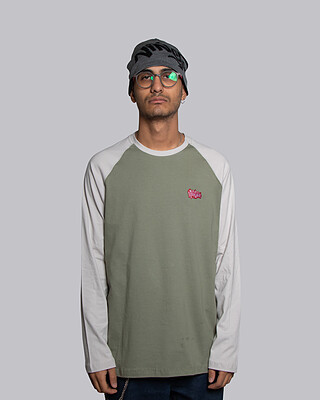 l-sleeve "SKATEBOARD" olive