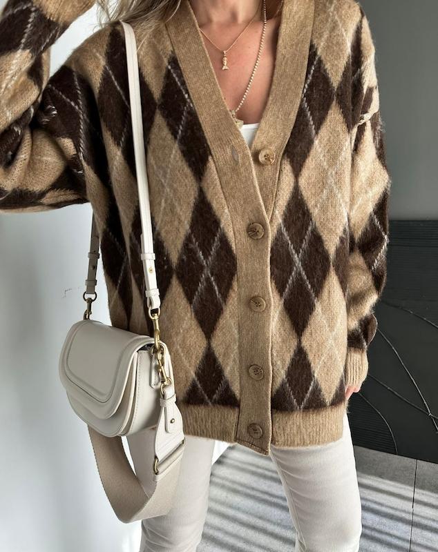 کاردیگن موهر Bisou