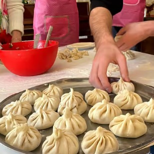تفلیس: کلاس آشپزی و تجربه غذاهای سنتی گرجی با یک خانواده محلی