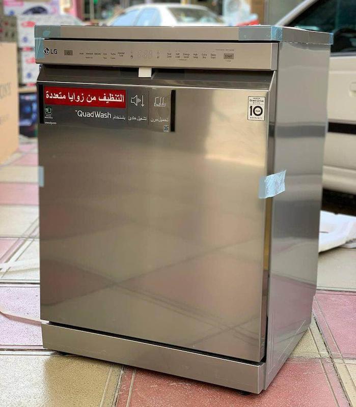 ماشین ظرفشویی ۱۴ نفره ال جی  ساخت کره  مدل LG DFB-512 دارای برنامه پیش فرض شست و شو  و  قابلیت اتصال به موبایل از طریق وای فای داخلی و اپ ال جی    با گارانتی اصالت کالا