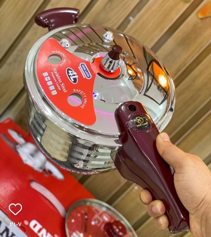 زودپز گلدار  ۴ لیتری نیولند مدل NL-2132RD دارای درب قابلمه ای زاپاس   با ۱۸ ماه گارانتی شرکتی 
