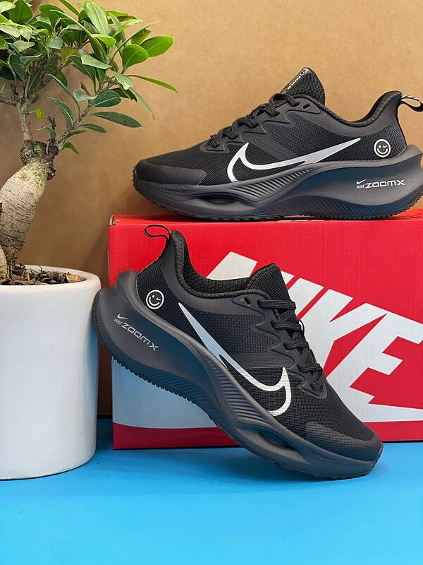 کفش نایک زوم ایکسnike zoomx اورجینال 