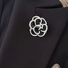 گل سینه CHANEL شنل کد ۲۵۸