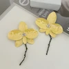 گوشواره گل ارکیده بزرگ کد ۶۵۰