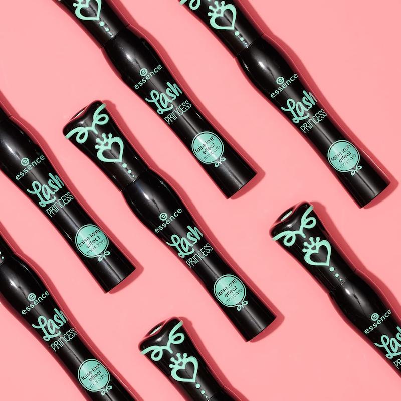 ریمل برند essence مدل Lash Princess