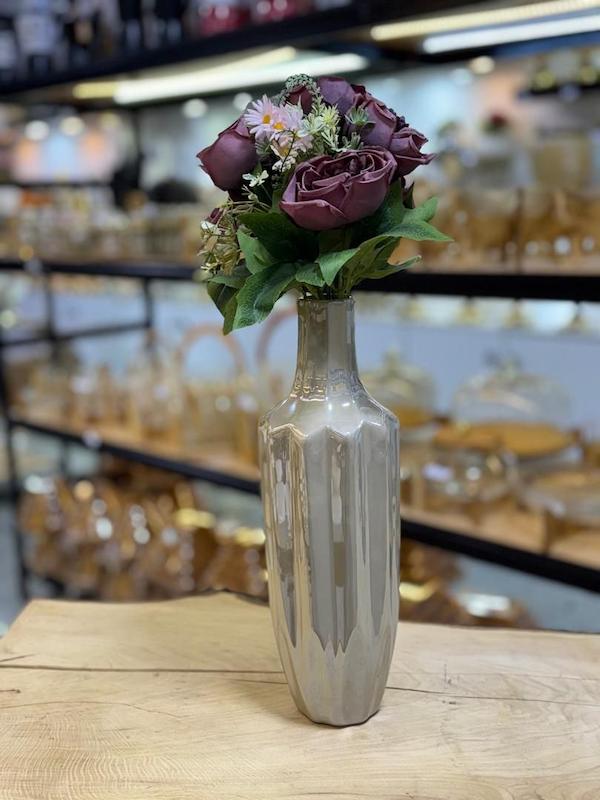 گلدان شیار دار گردن دراز لاستر 