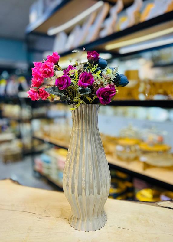 گلدان شیار دار پایه دار لاستر 