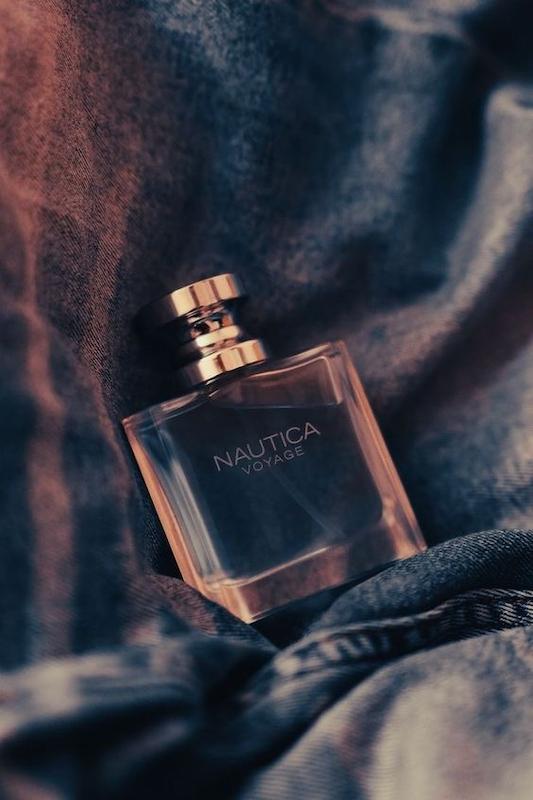 عطر، عطر ناتیکا وویاژ، ادکلن ناتیکا وویاژ، خرید عطر ادکلن ناتیکا وویاژ، عطر ناتیکا وویاژ اسپرت، ناتیکا وویاژ، انیس هوم، عطر انیس، عطر آنیس، عطر ادکلن نوتیکا وویاژ