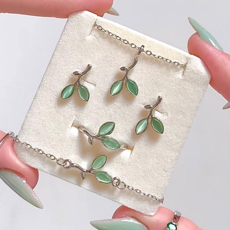 دستبند جوانه 🌱