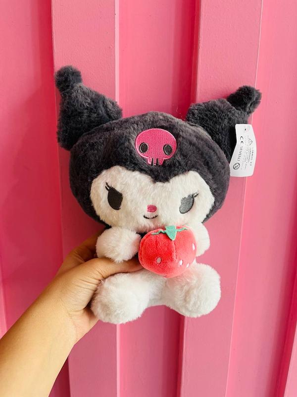 عروسک کرومی توت فرنگی