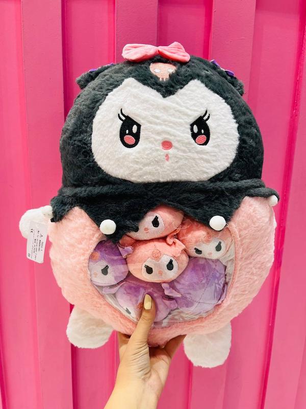 عروسک کرومی و استیج بچه دار