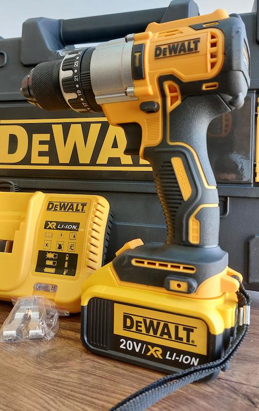دریل پیچ گوشتی شارژی DEWALT UDD103