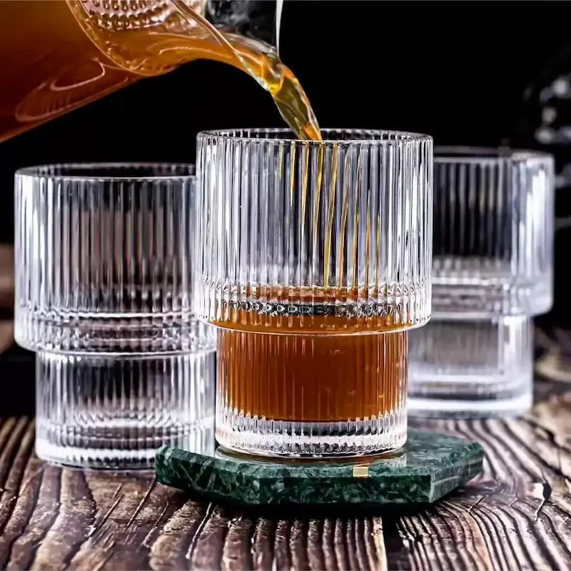 نیم لیوان یوجینگ