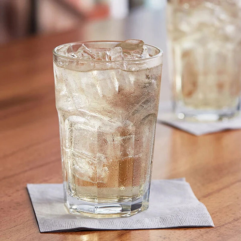 لیوان موهیتو