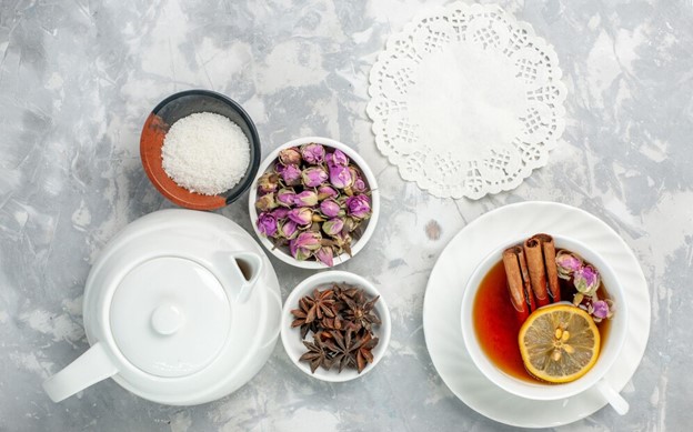 سرو نوشیدنی
