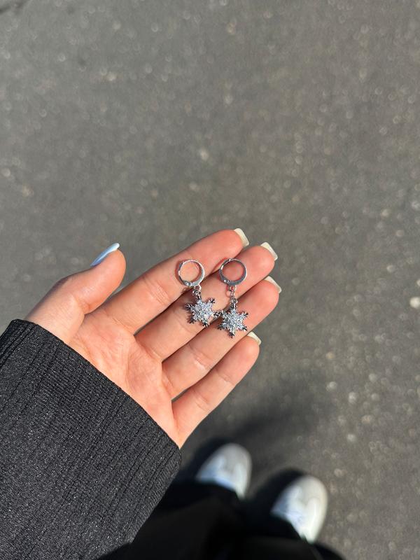 گوشواره دونه برف❄️