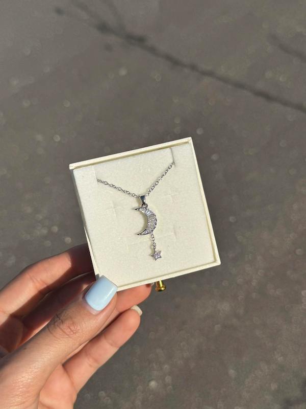 گردنبند ماه و ستاره✨