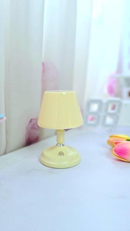 چراغ خواب طرح آباژور