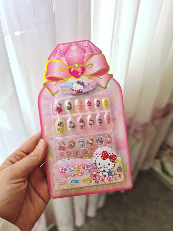 ناخن مصنوعی سانریو