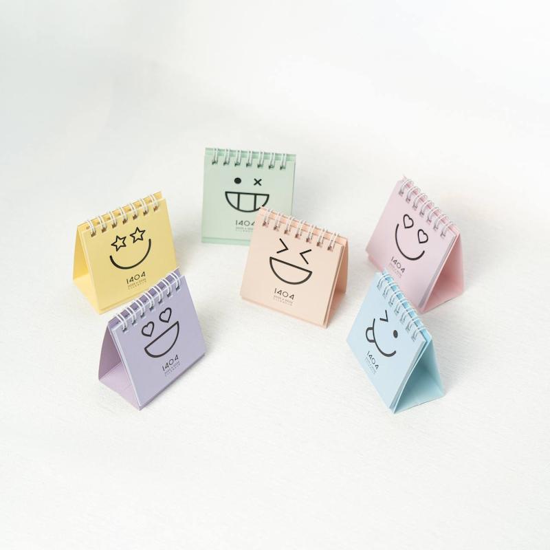 تقویم رومیزی ایموجی ۱۴۰۵