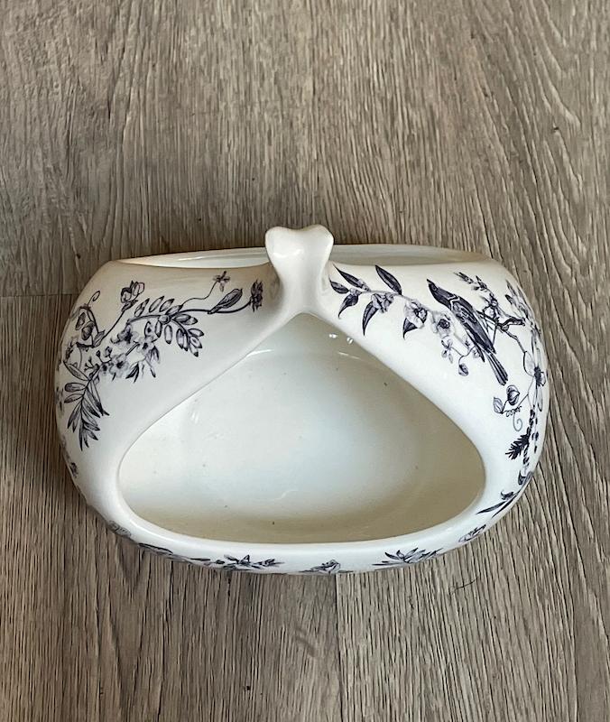 شکلات خوری لوتوس