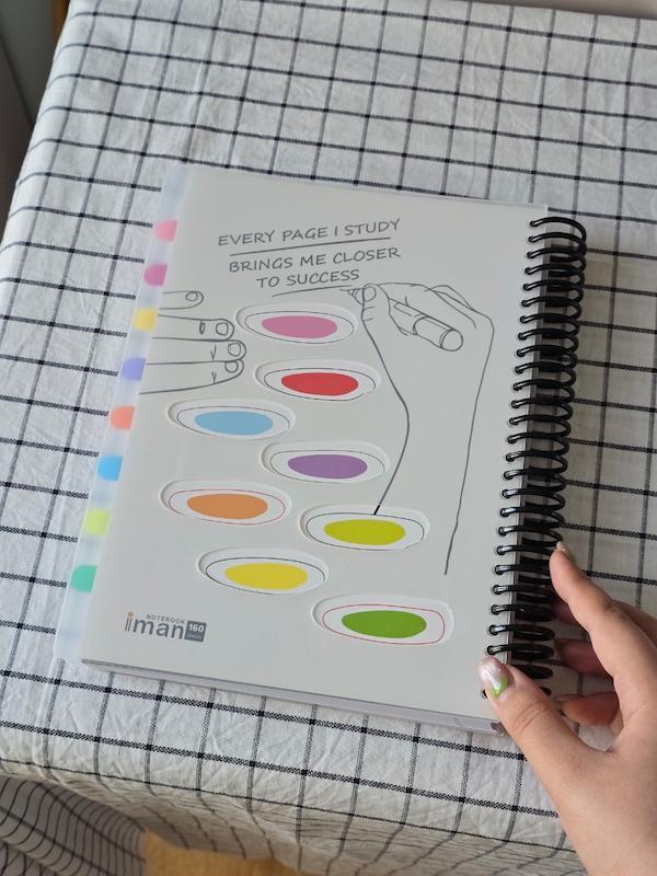دفتری برای همه درس ها📚