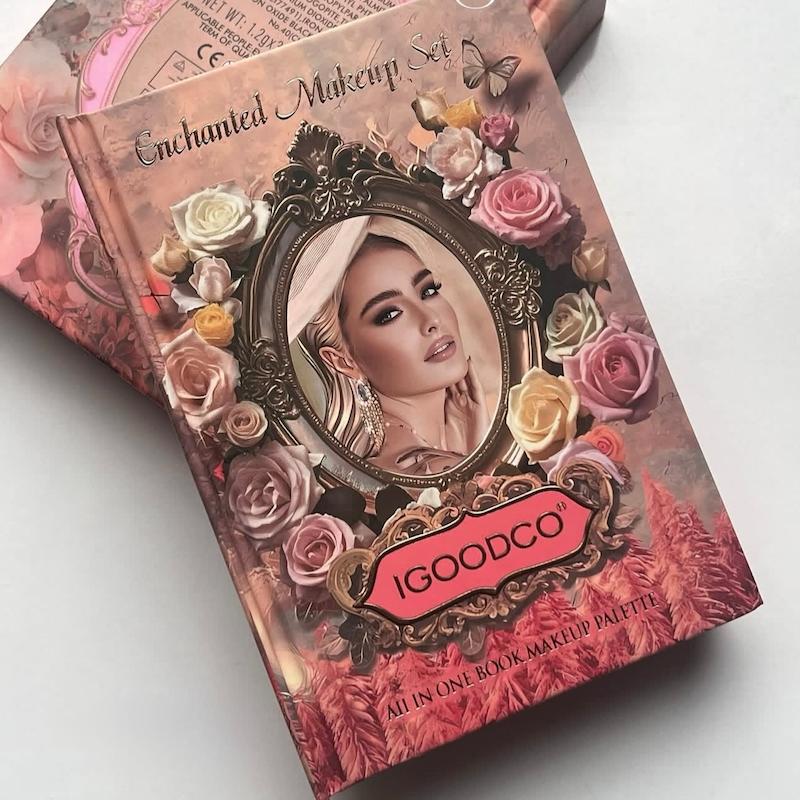 پالت میکاپ همه کاره کتابی