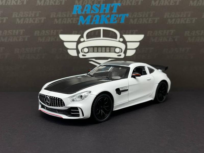 Mercedes-Benz AMG GT-R