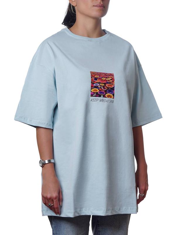 تی شرت با طرح گیاه رنگی 