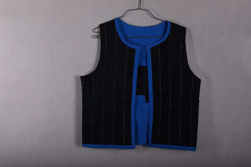 جلیقه تمام دست دوز و دو رو