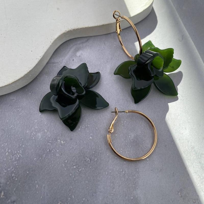 گوشواره دو مدله‌ی گل
