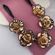 ست گردنبند و گوشواره گل دُرُشت طلایی 
