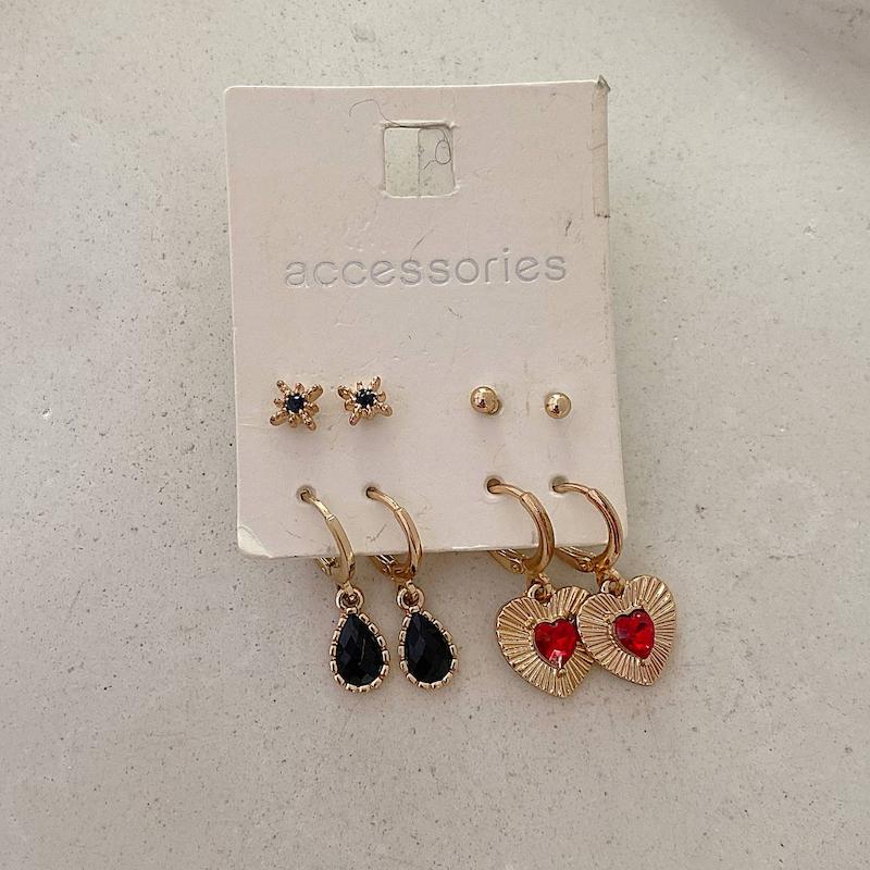 پک گوشواره‌ی قلب کریستال