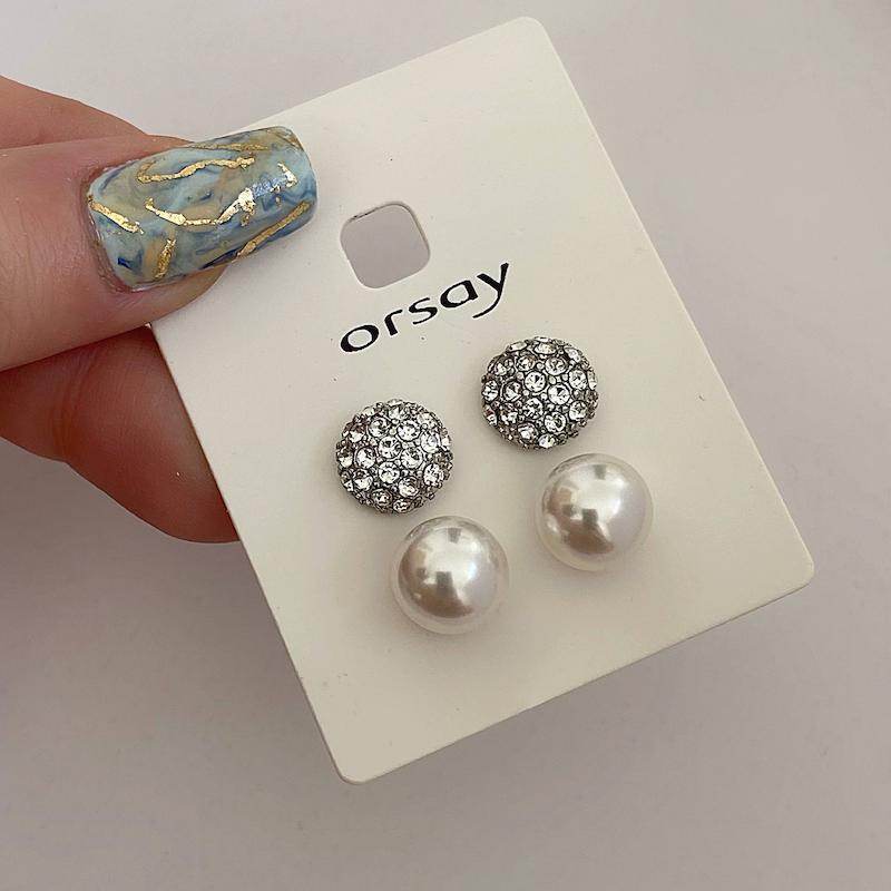 پک گوشواره‌ برند Orsay