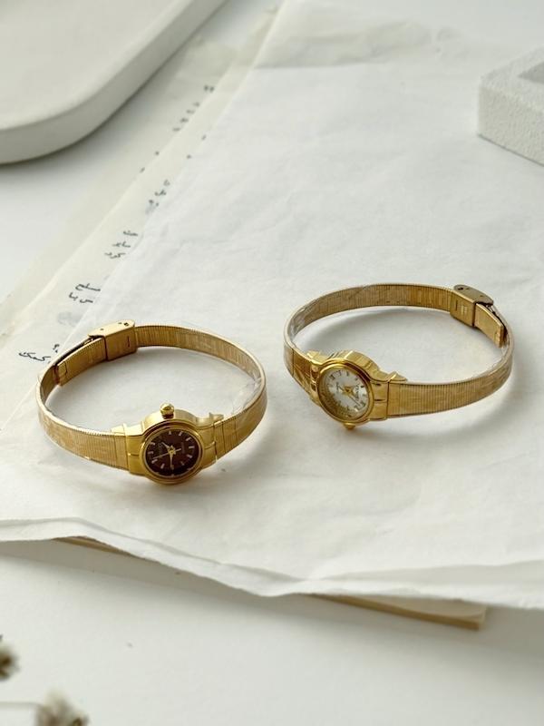 ساعت اعیانی صفحه گرد