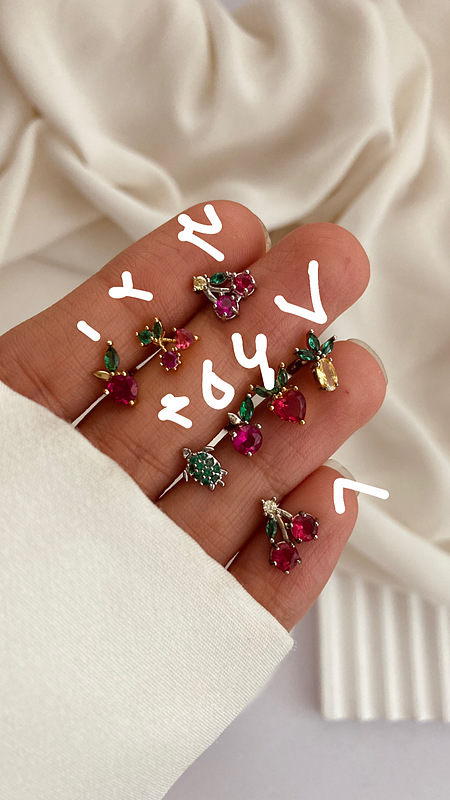 پیرسینگ رنگی