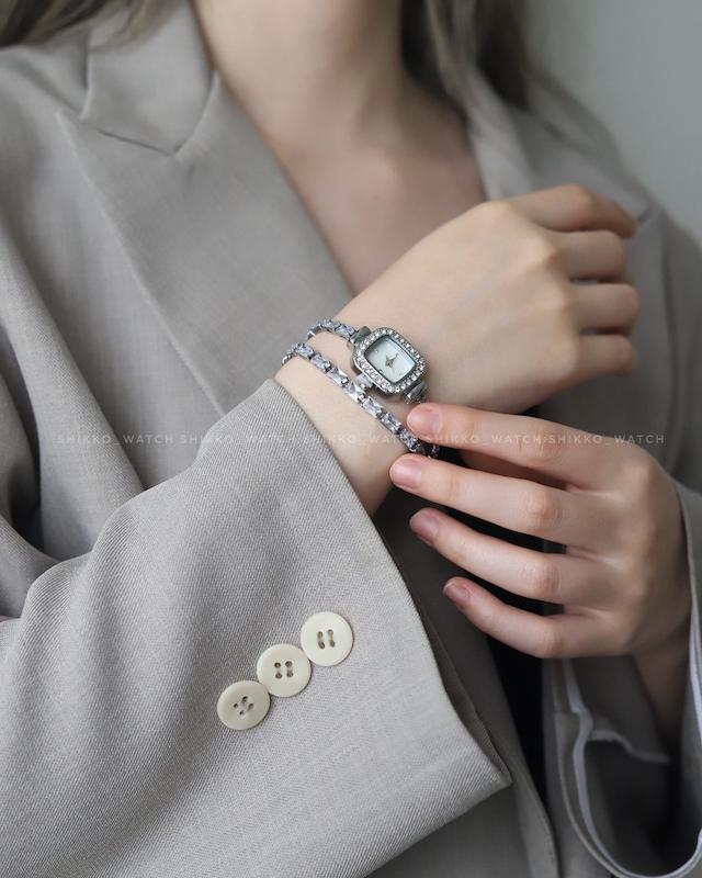 ساعت دستبند