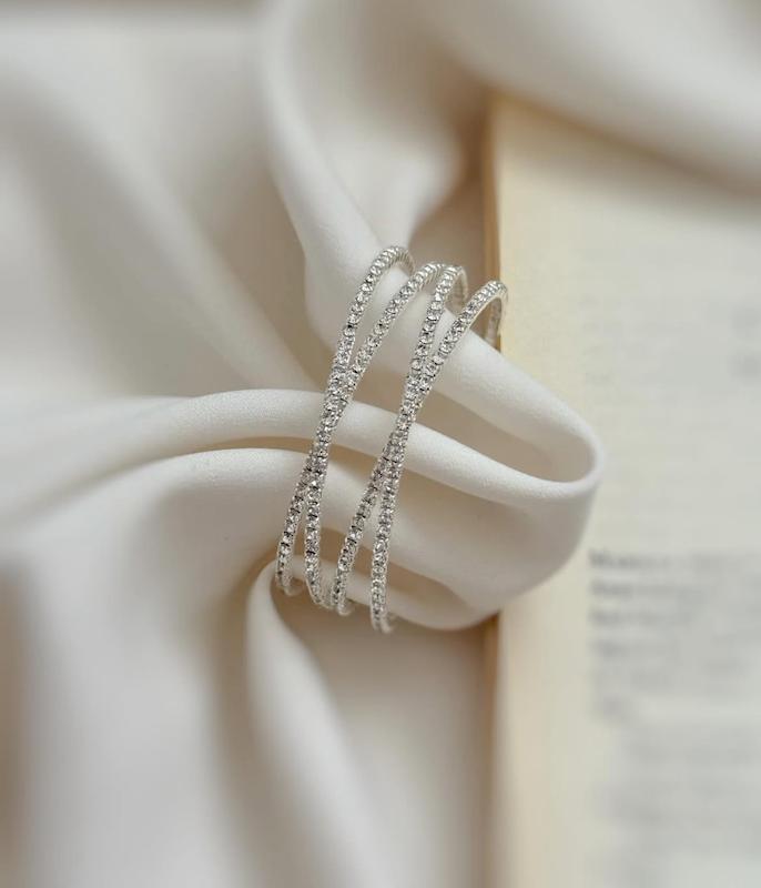 دستبند ضربدر