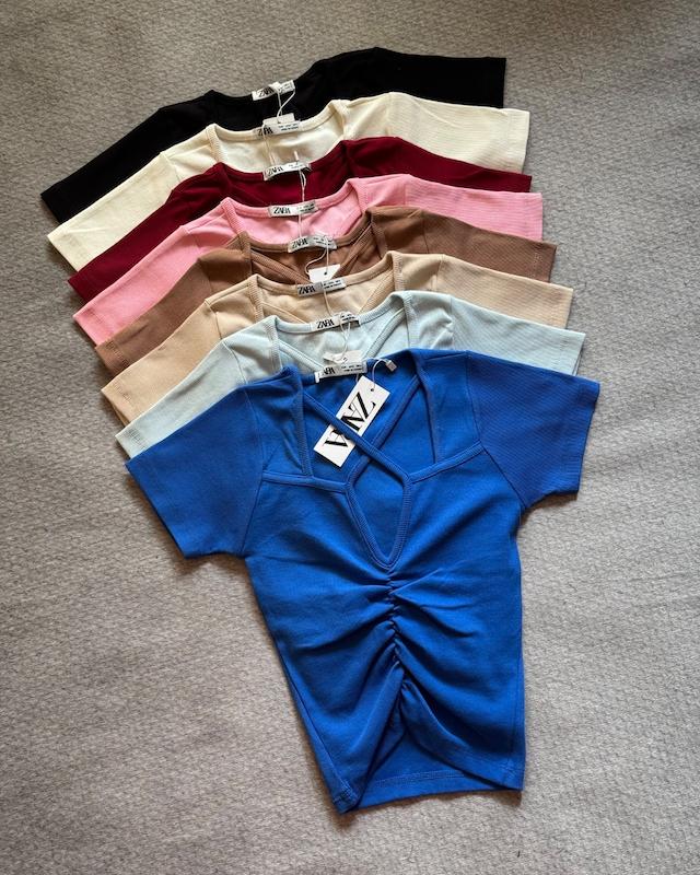 تیشرت یقه ضربدری