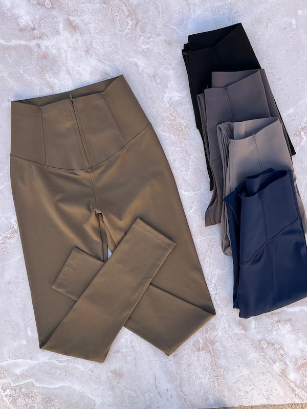 لگ قزندار آینا