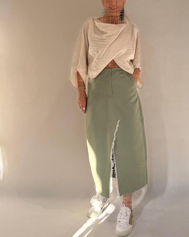 دامن Mila