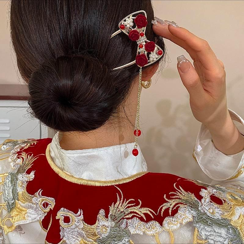 کانزاشی دوشاخه گل رز آویزدار پاپیون