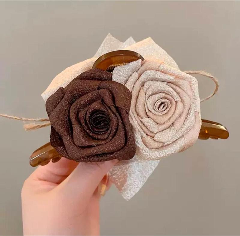 کلیپس گل پارچه ای