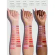 رژگونه مایع شیگلم (SHEGLAM) مدل Color Bloom رنگ Candy Apple با جلوه طبیعی و درخشان روی گونه