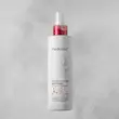 اسپری بدن ضدجوش و تسکین‌دهنده Medicube مدی کیوب مدل Red Clear Cica مناسب کاهش التهاب صورت و بدن