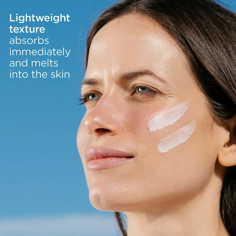 کرم ضدآفتاب بی‌رنگ ISDIN ایزدین مدل Active Unify ضدلک SPF50 حجم 50 میل