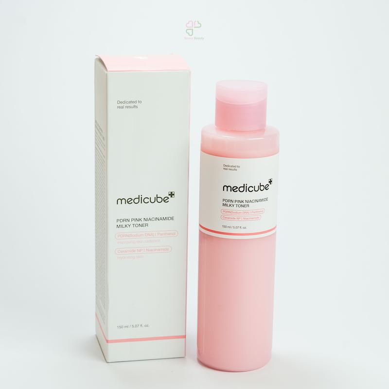 تونر شیری PDRN و نیاسینامید مدی کیوب ( pdrn pink niacinamide milky toner Medicube)