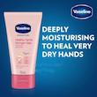 کرم مرطوب کننده دست و ناخن برند وازلین | Vaseline